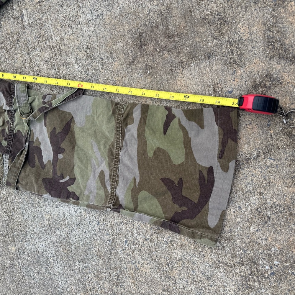 Urban Outfitters Camouflage Cargo Pants - Picture 5 of 5